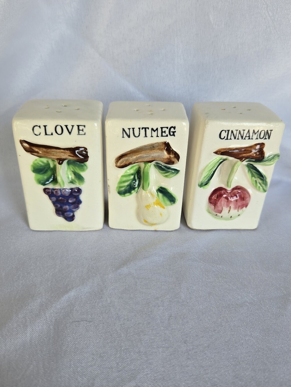 Vintage Ceramic Spice Shakers Set of 3 Clove Nutmeg Cinnamon Japan